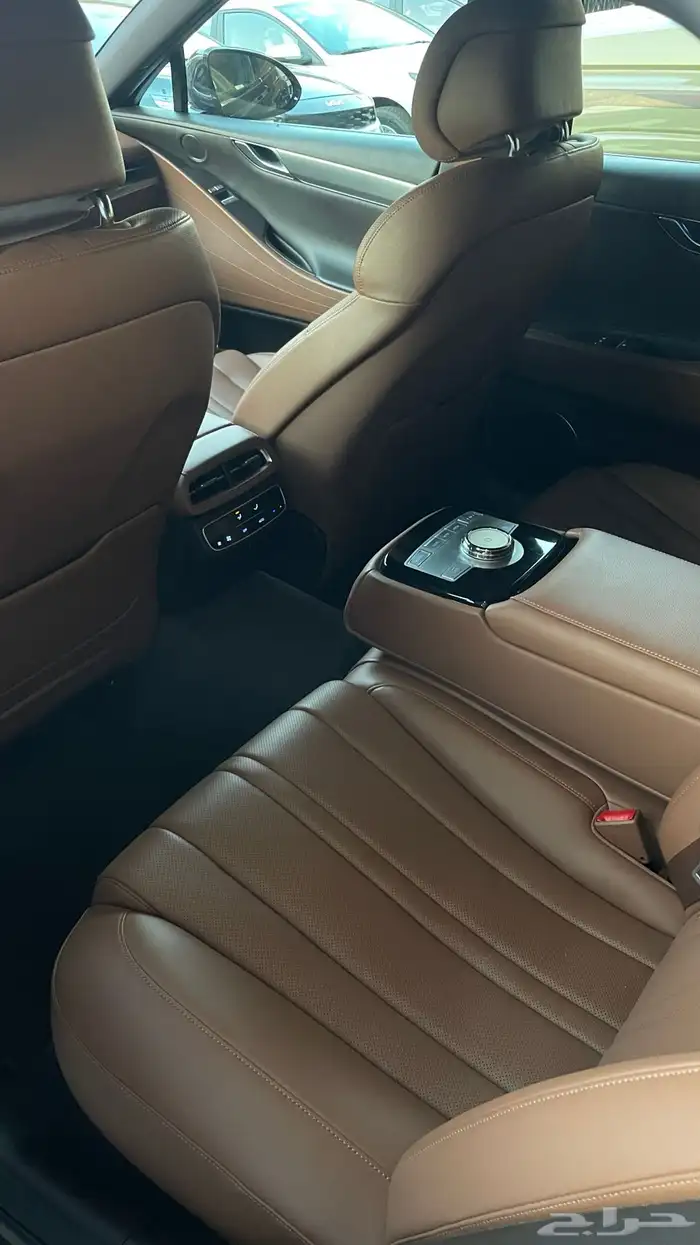 جنسس 2024 G80 6