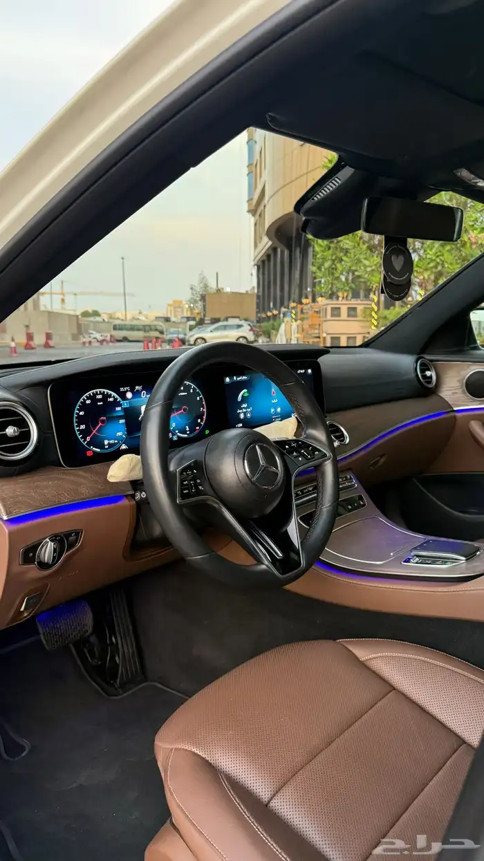 مرسيدس e250 2022 14
