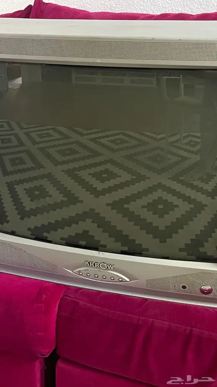 تلفزيون تراثي للبيع شغال 1