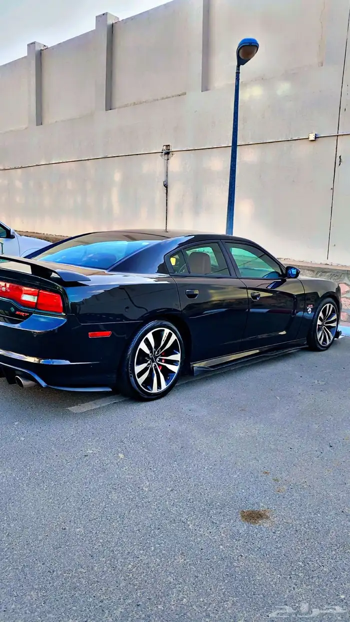 دوج تشارجر 2014SRT 6