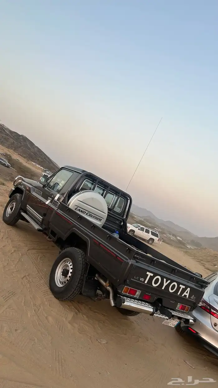 شاص 2021 بريمي رمادي ممشى قليل 0