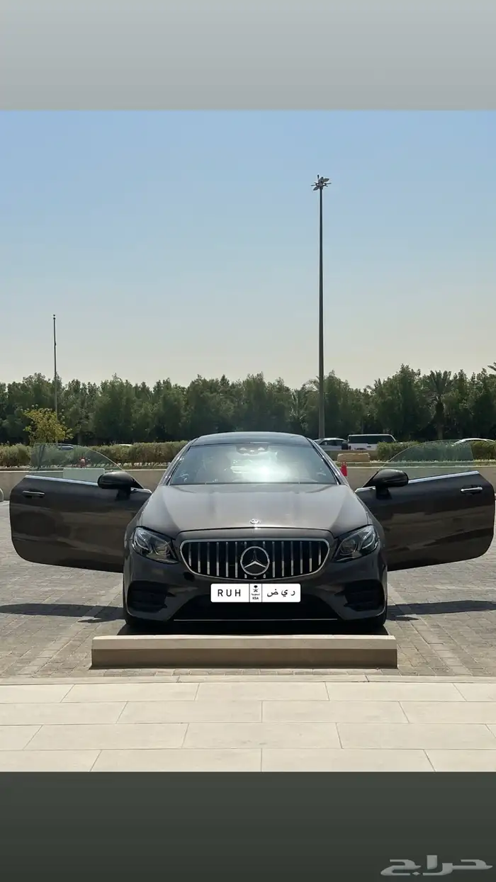 مرسيدس E class 200 coupe 3