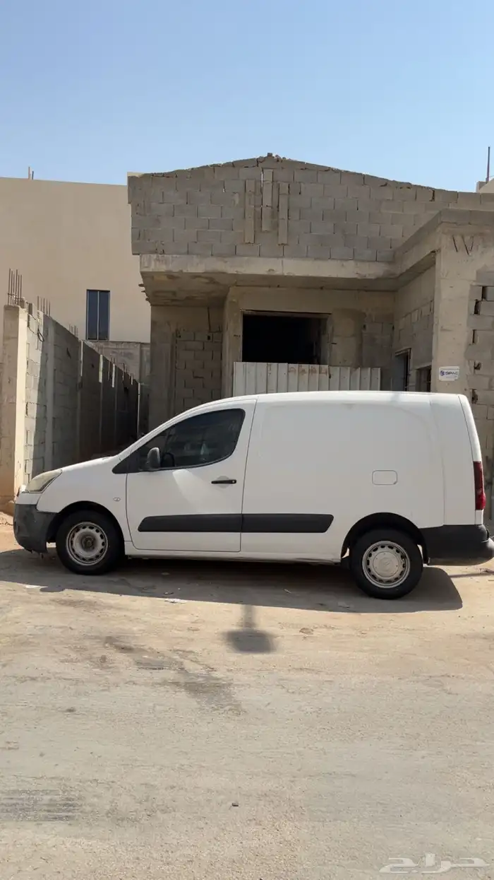 باص دوكر صغير سيتروين برلنجو 2013 نظيف 0