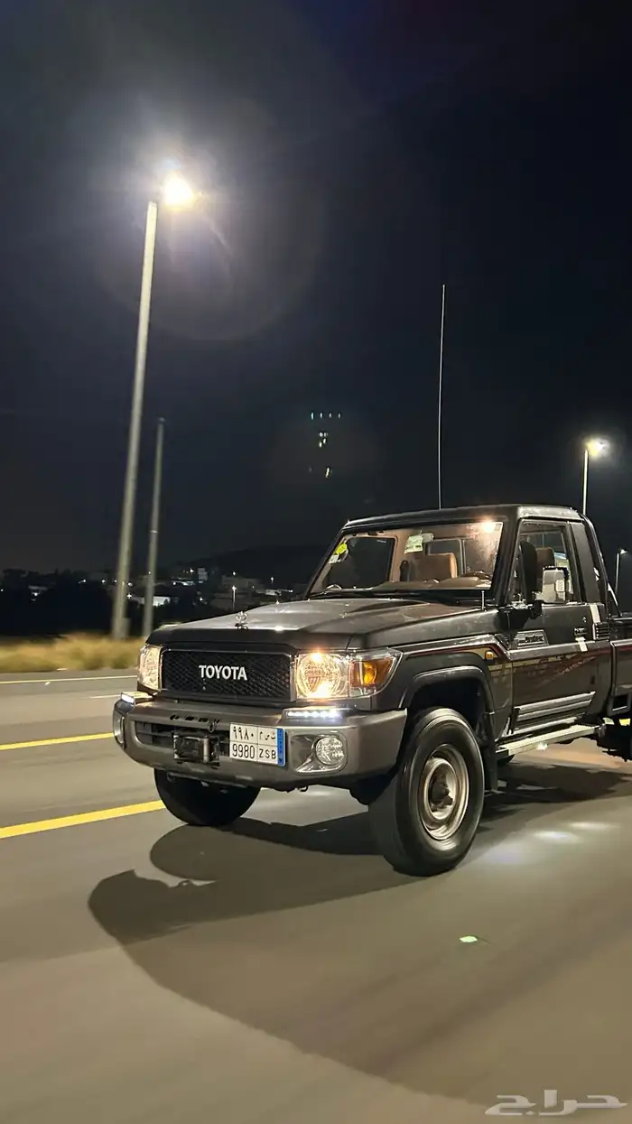 شاص 2021 بريمي رمادي ممشى قليل 12