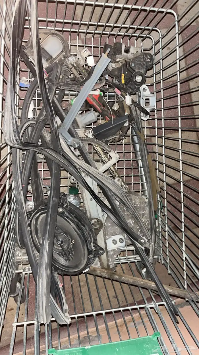 باب لاندكروزر 6