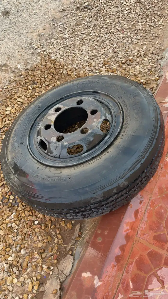 جنط مع كفر شنبر دناء اسيزو 6 مسمار 16 0