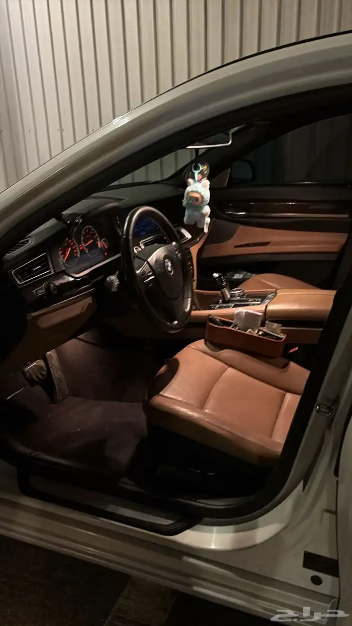 بي ام 740il 4