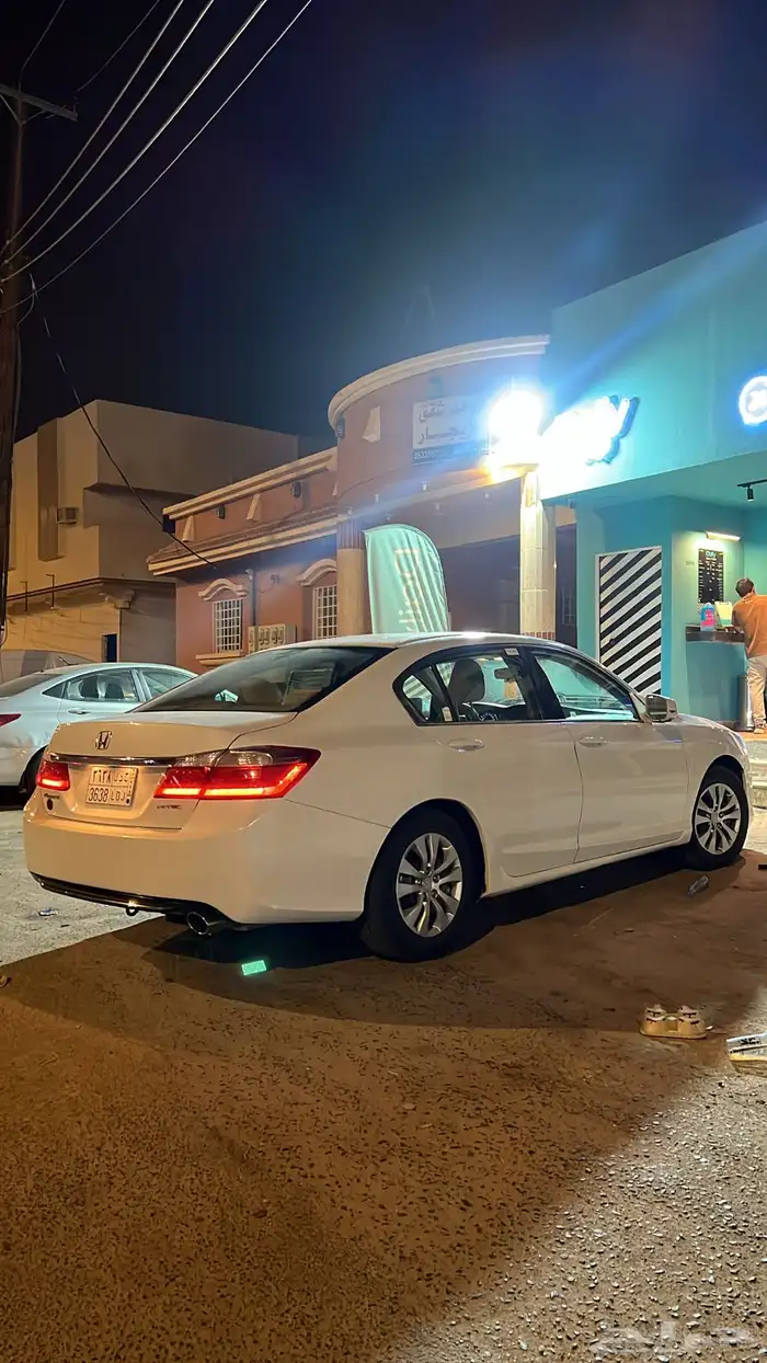 هواند اكورد 4
