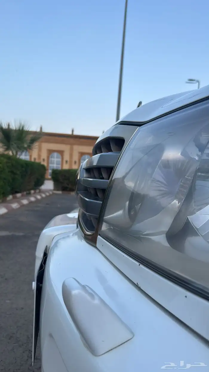تويوتا لاندكروزر VXR مخزن بريمي 2006 5