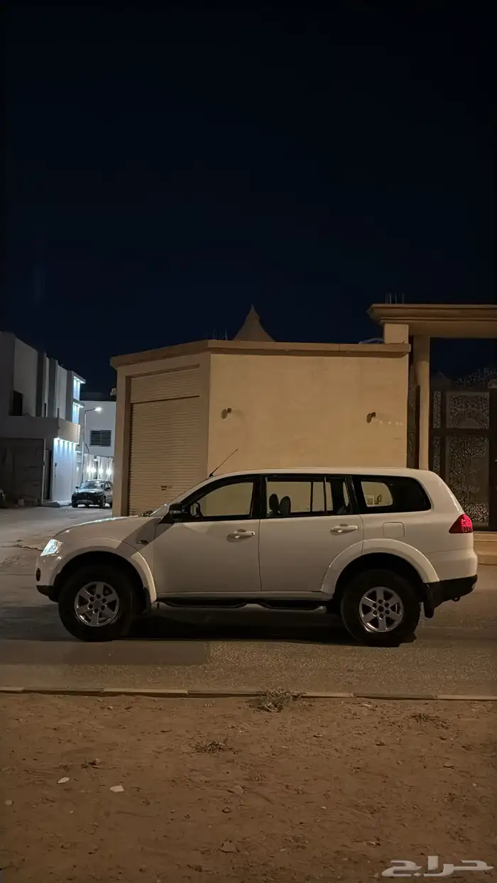 باجيرو سبورت 2012 0