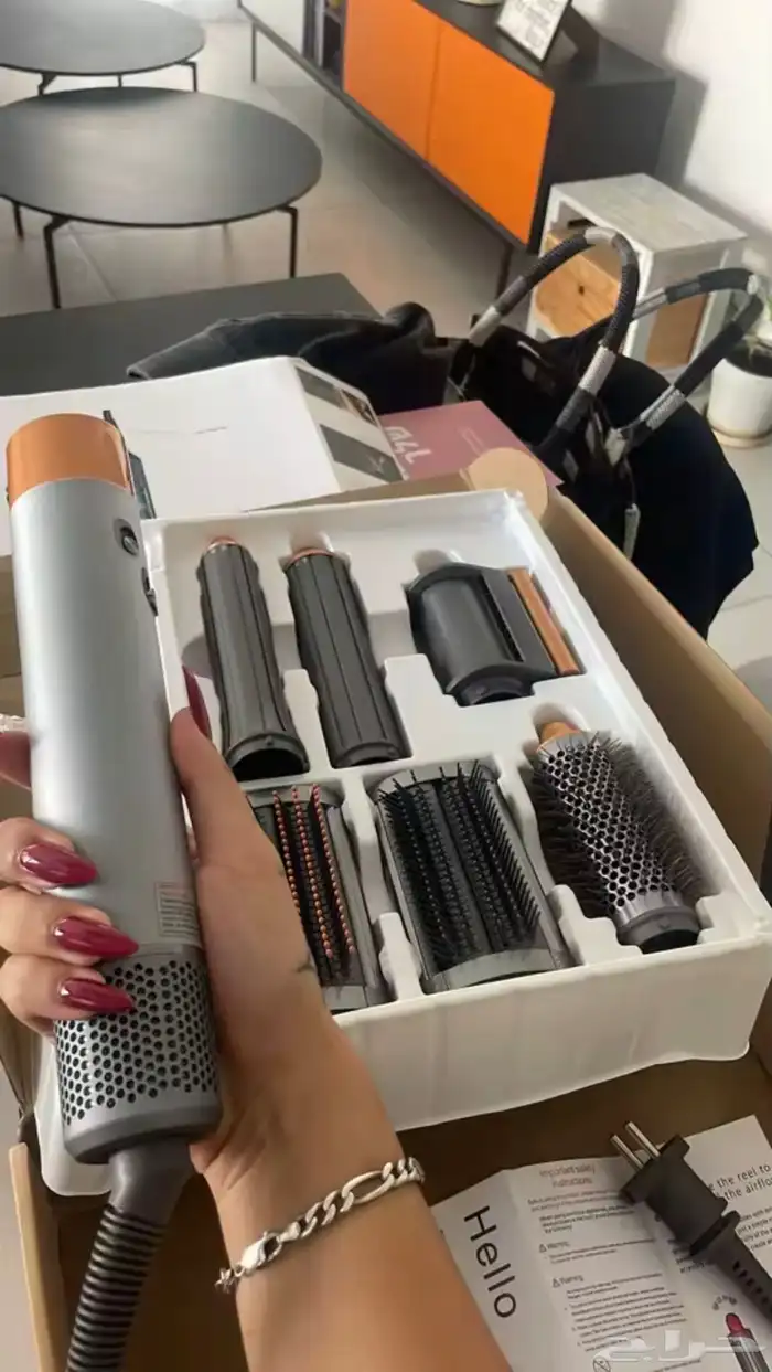 استشوار شبيه دايسون 0