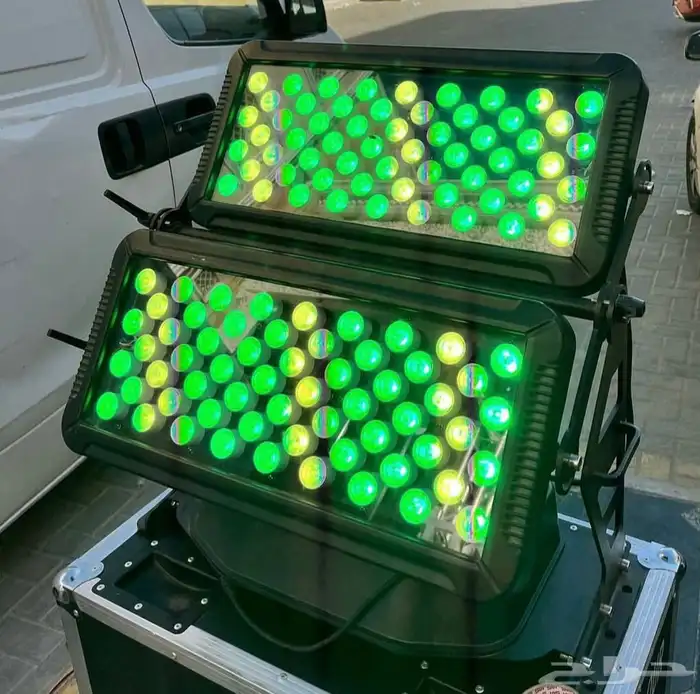 شاشات عملاقة 2