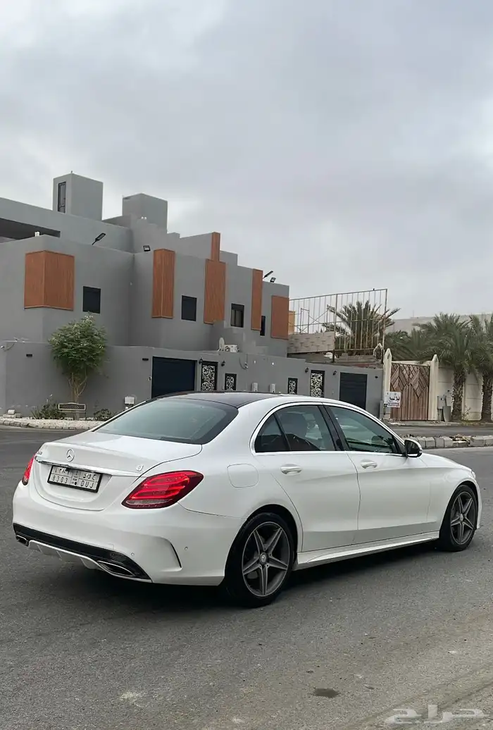 مرسيدس C200 نظيف جفالي 6