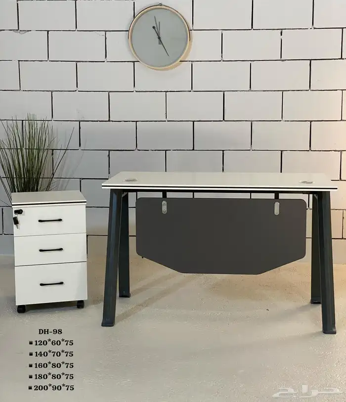 طاولة مكتب وخزانة مكتب وطاولة خدمة بتصميم فاخر 42