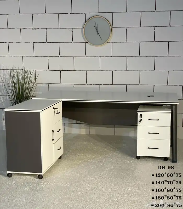 طاولة مكتب وخزانة مكتب وطاولة خدمة بتصميم فاخر 45