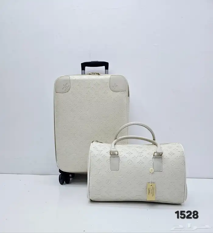 شنط سفر ماركات منوعه 19