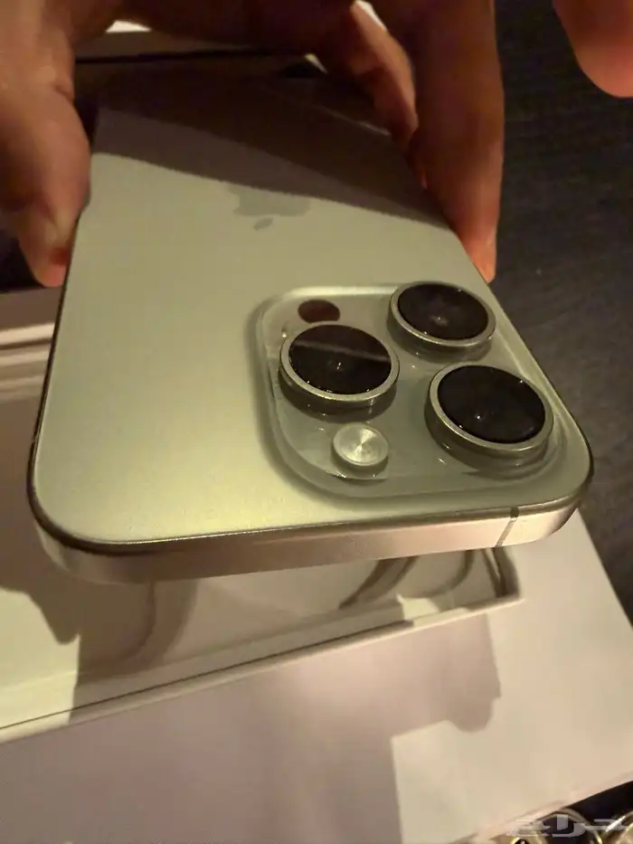 ايفون 15 برو 256 1