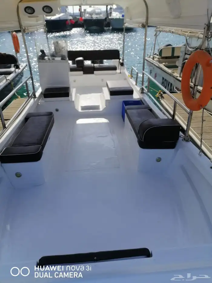 قارب بوت لنش هوري للبيع 4