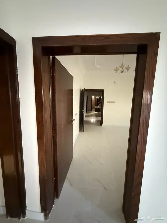 للبيع شقق تمليك فاخره ابها حي الصحافه المطار 11