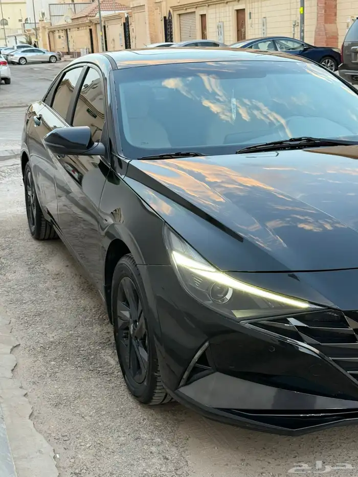 النترا أسود 2022 وكاله تم البيع 2