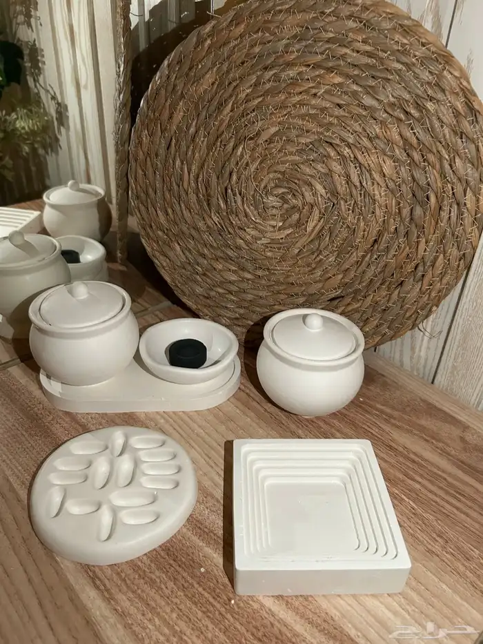 قوالب كونكريت وألوان وعدة كاملة لين كونكريت مشروع متكامل 92