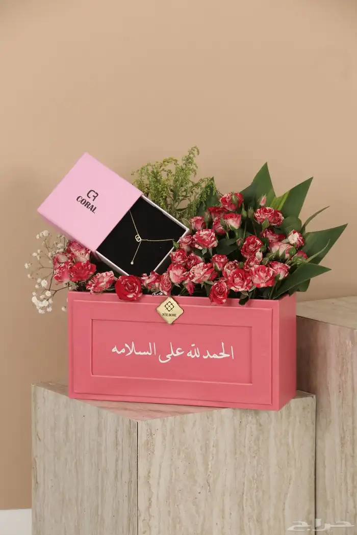 مصورين منتجات ورد عطور عود وغيرها اسعار مناسبه 1