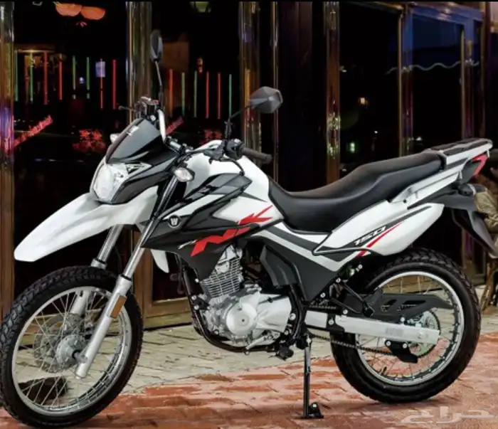 دباب NK150 اللون أبيض شبه جديد 1