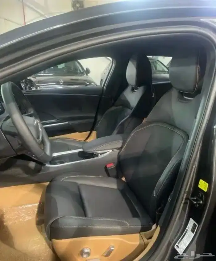 لوسيد جراند تورينج 2