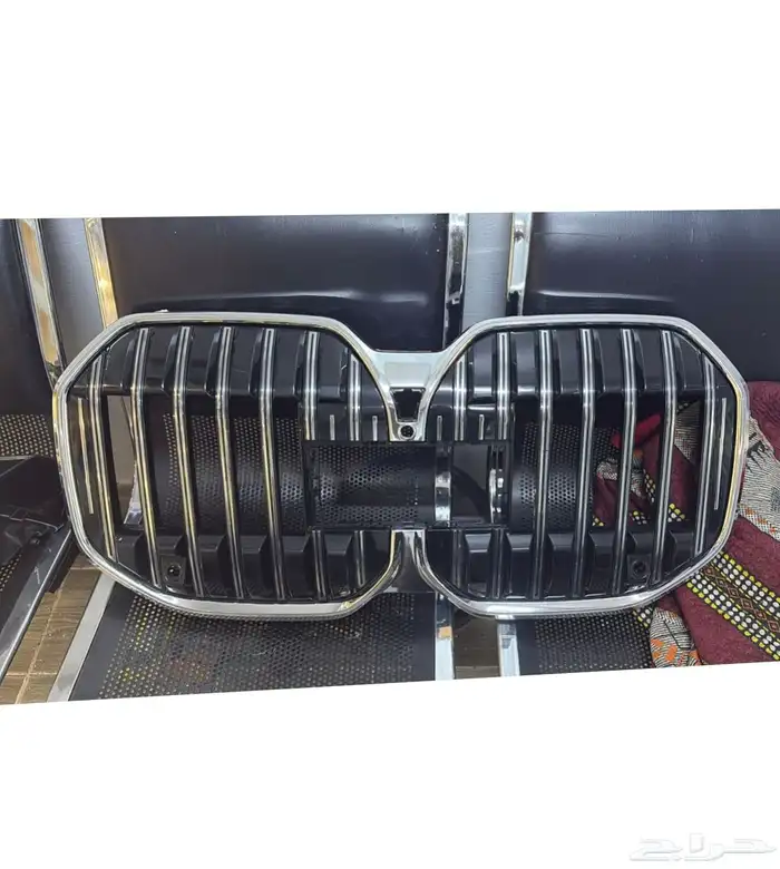 شبك بي ام دبليو الفئة السابعة g70 موديل 2023-2025 0