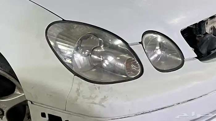 للبيع انوار لكزس GS 2001 اصليين 0
