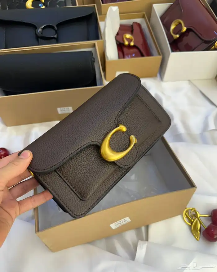 شنط كوتش ماستر لون برغندي 15