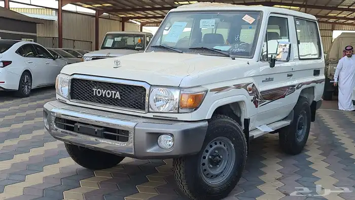 مطلوب ربع من 15 فوق 0