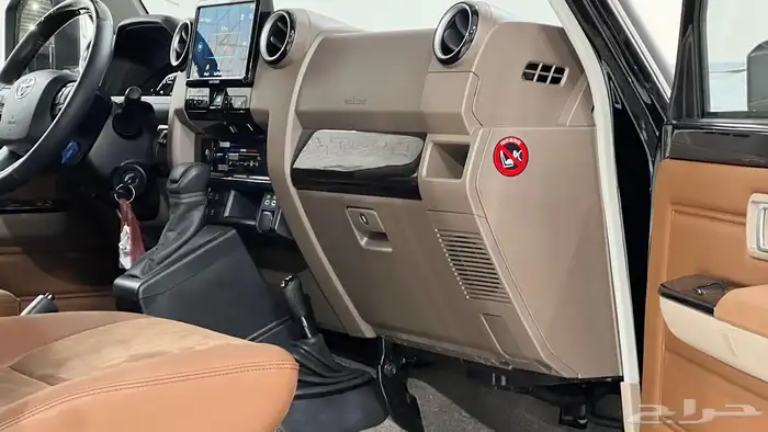 تويوتا ربع غمارتينV6.2025فل كامل رفرف سعودي عرض اليوم الوطن 10