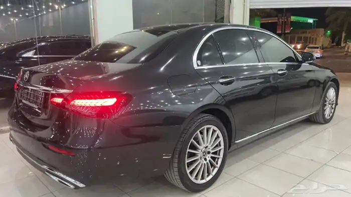 مرسيدس E250 موديل 2021 بنزين بطاقة جمركية 5