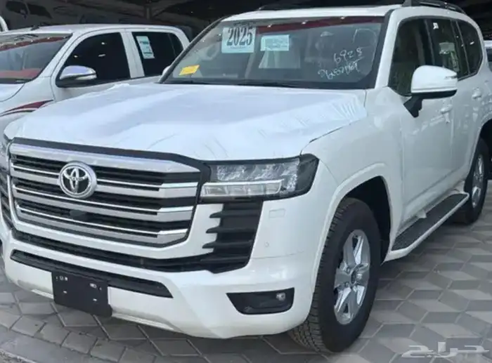 تويوتا جي اكس ار L2 بنزين وارد عبداللطيف 2025 3