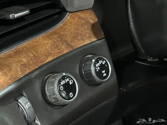 اسكاليد فل كامل دبل موديل 2017 17