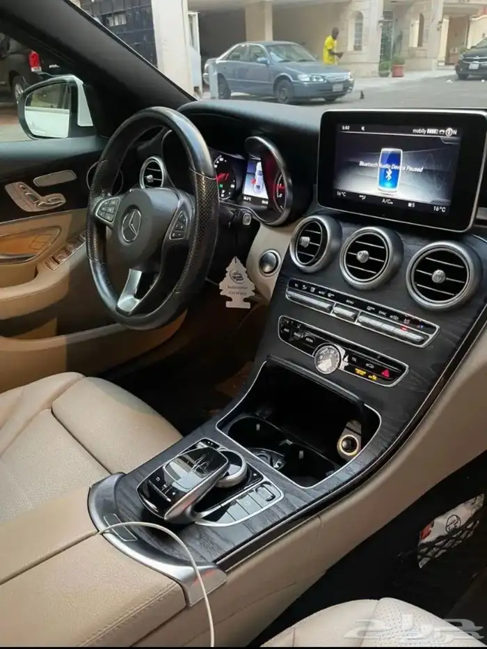 مرسيدس C300 موديل 2018 2
