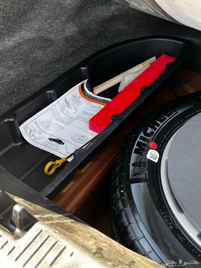 تورس موديل 11 نضيف شرطط فيها تبهيت كبوت فقط المحركات شرطط 4