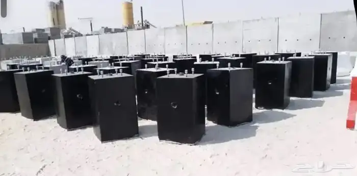 حواجز خرسانية ومناهيل وقواعدأنارة 7