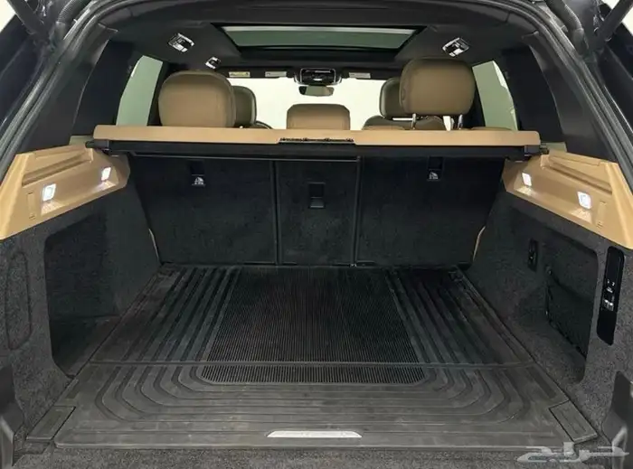 لاندر روفر p530 2024 land rover 11