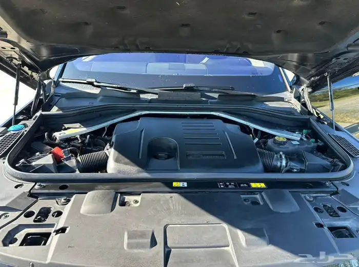 2023 RANGE ROVER SPORT P400 11