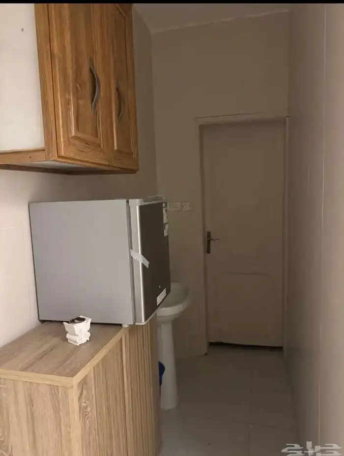 استديو للإيجار بالبدع نيوم شهري و يومي 2
