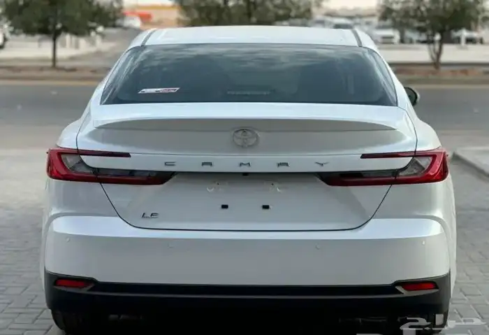 كامري 2025 LE 5