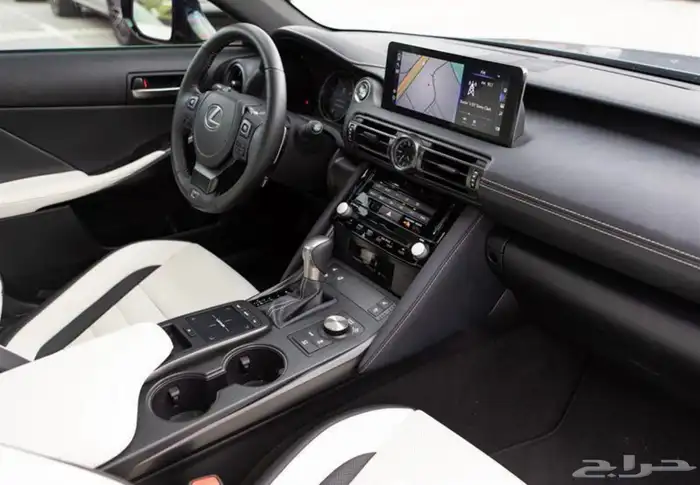 لكزس Is500 إف سبورت موديل 2023 8
