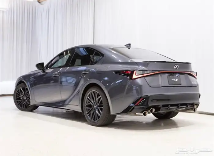 لكزس Is500 إف سبورت موديل 2023 1