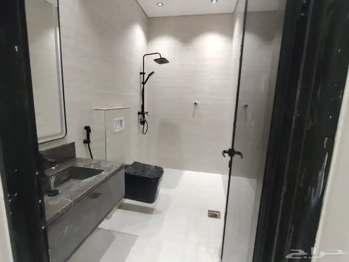 شقق للتمليك VIP حي الشاطيء 8