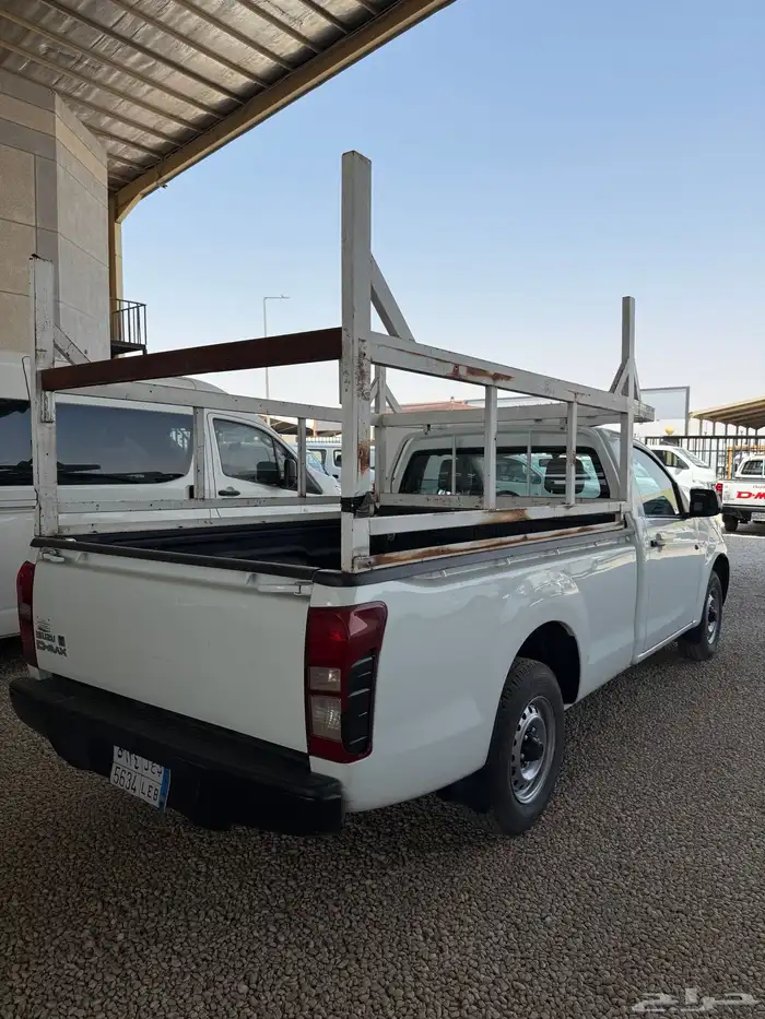 ايسوزو غمارة 2025 مستخدم نضيف 2