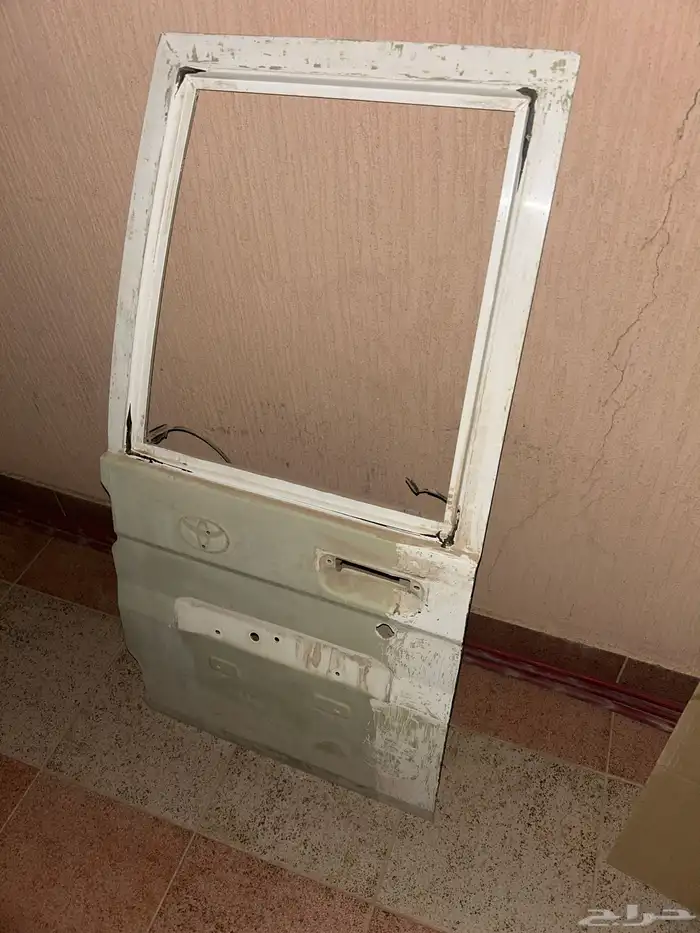 للبيع باب خلفي جيب ربع 0