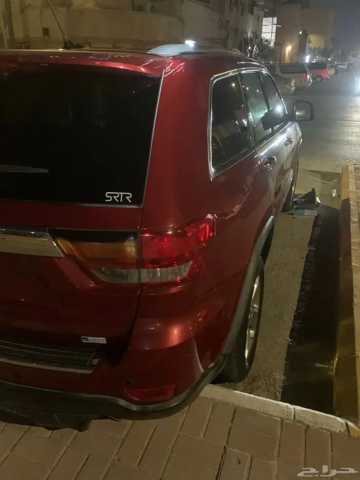 للبيع جيب غراند شروكي 11