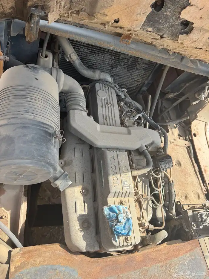 فوركلفت تيوتا عدد 2 للبيع 8